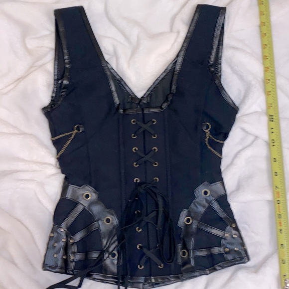 Bustier Corset Top, Chain, Grommets & rivet accents. Black Sz S NWOT - Picture 2 of 16